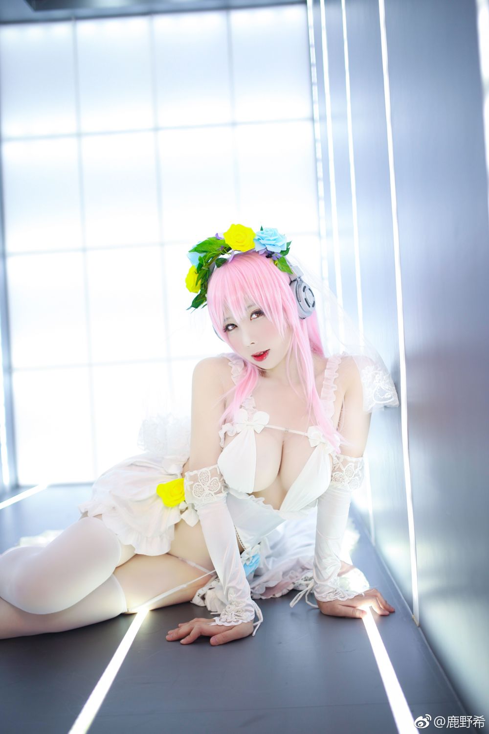 萝莉美女鹿野希 人气Coser私房照