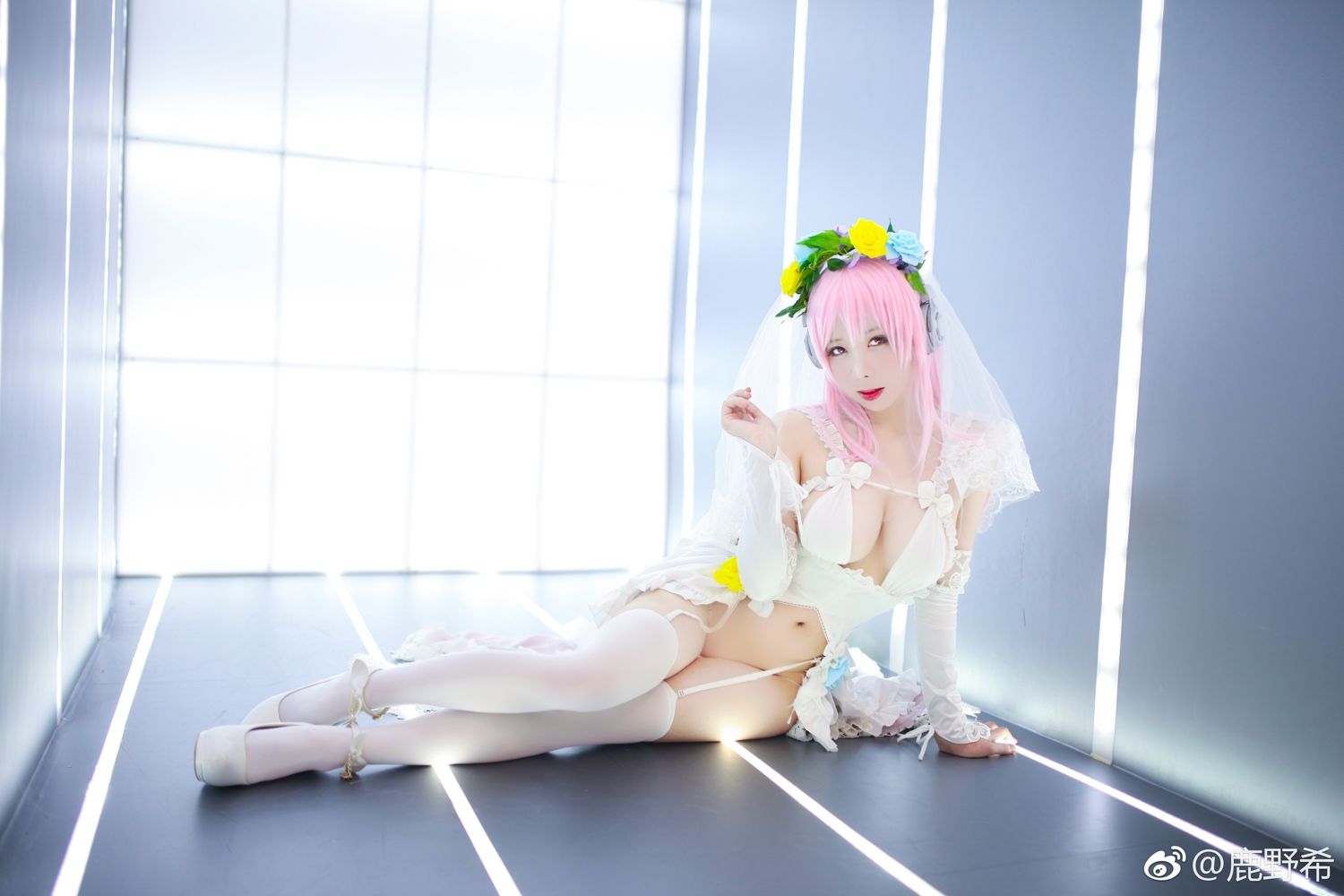 萝莉美女鹿野希 人气Coser私房照