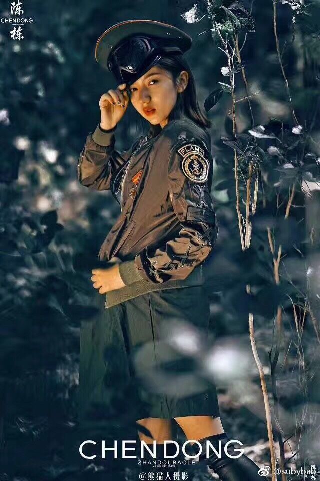 维族美女苏比 微博时尚私房写真