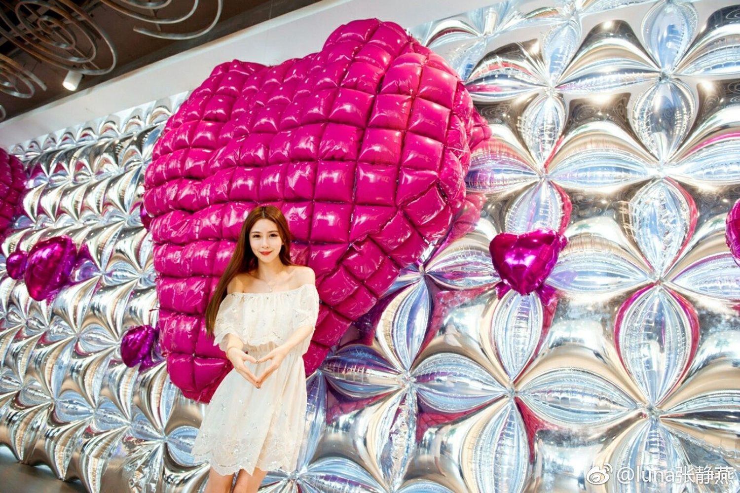 摩羯美眉张静燕 微博私房定制写真