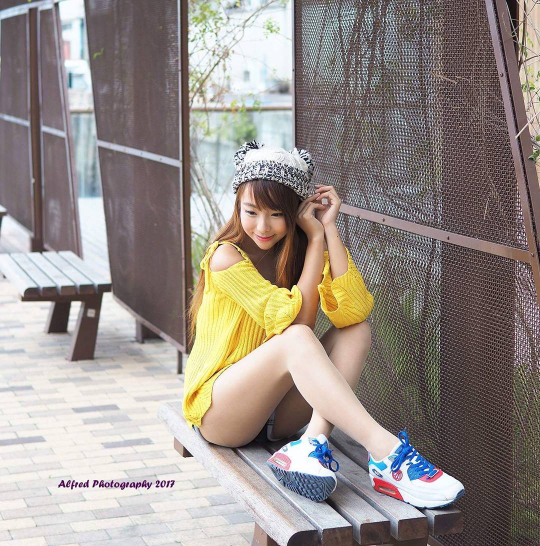 香港美少女苏宜 IG俏皮私房照