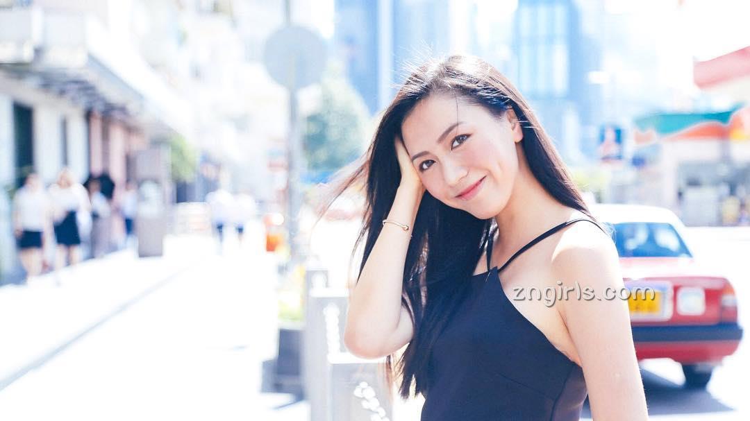 香港模特张欣欣 养眼街头写真
