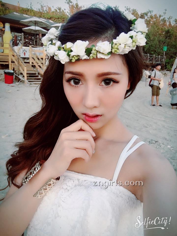 甜美正妹护理师Amber小柔靓丽私房照