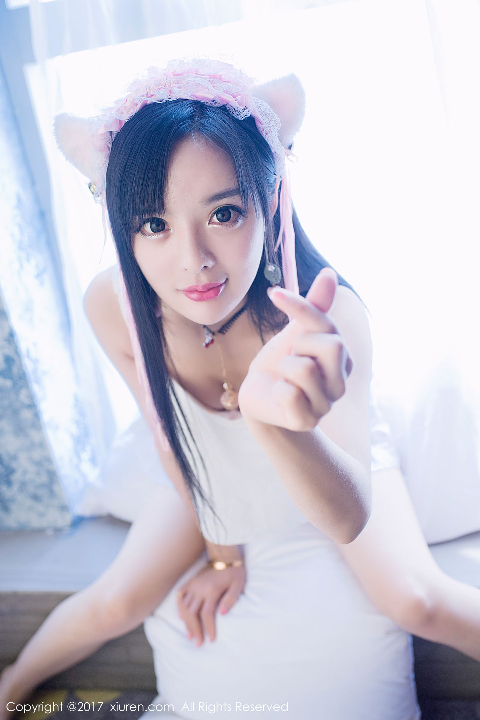 美娇娘柠檬baby 白色吊带小猫女
