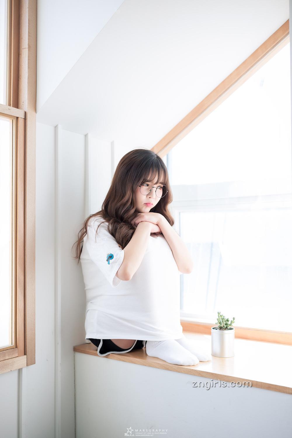 Lee Hae Leun- 小清新风格写真图集