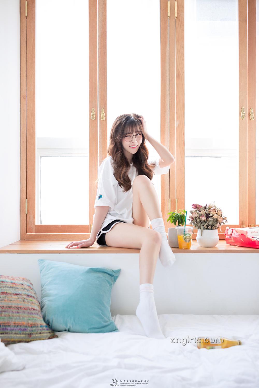 Lee Hae Leun- 小清新风格写真图集