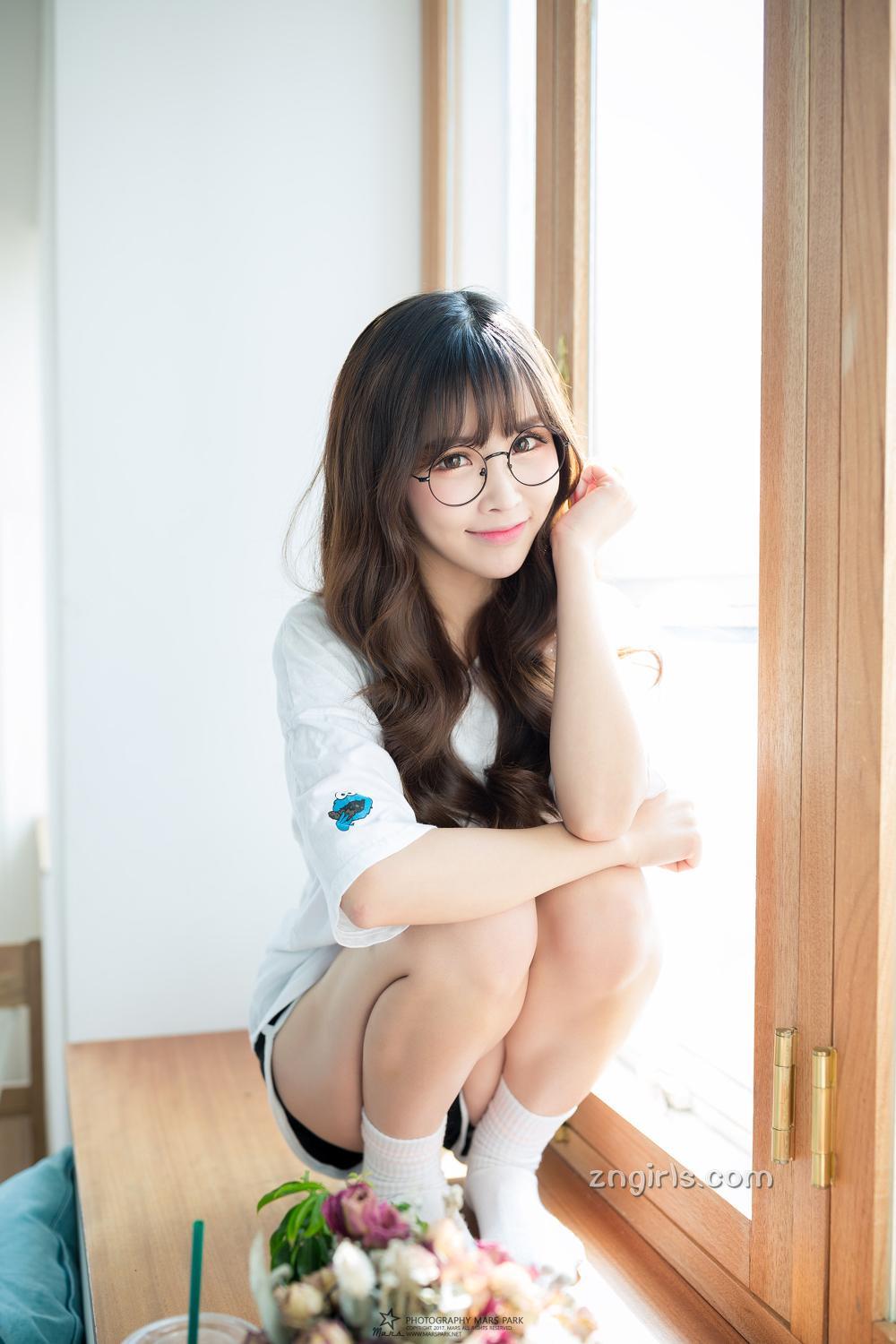 Lee Hae Leun- 小清新风格写真图集
