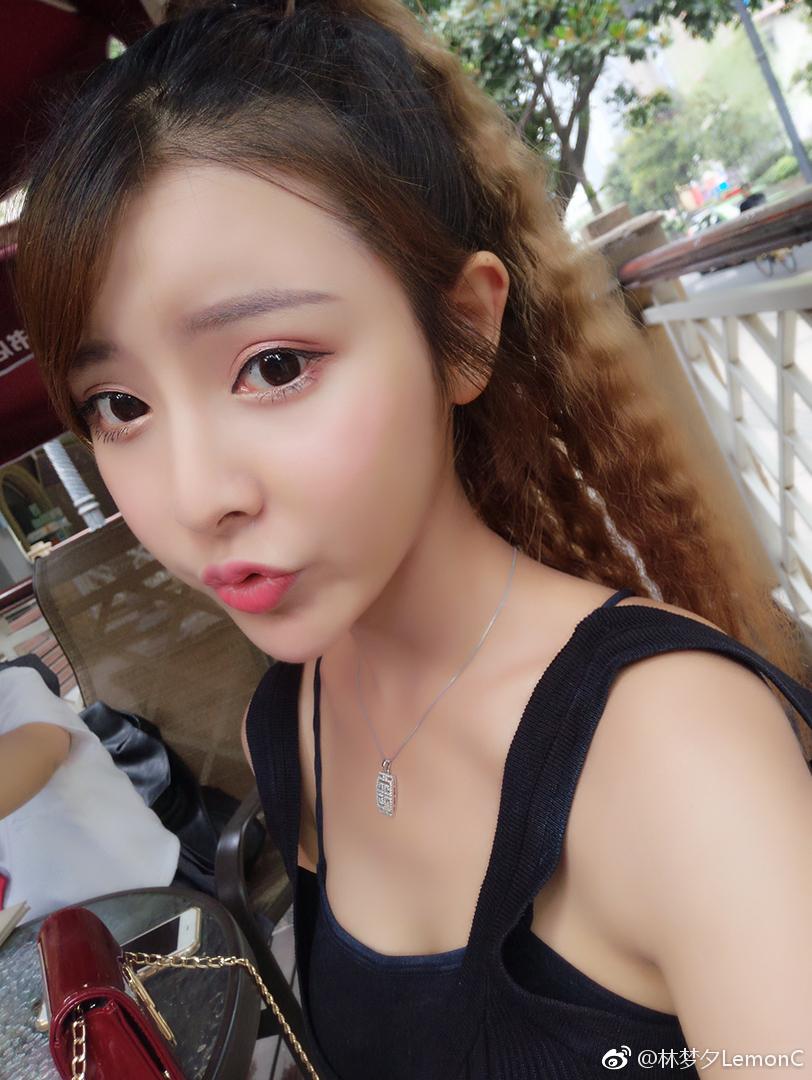 元气少女林梦夕 清纯面孔傲人身材
