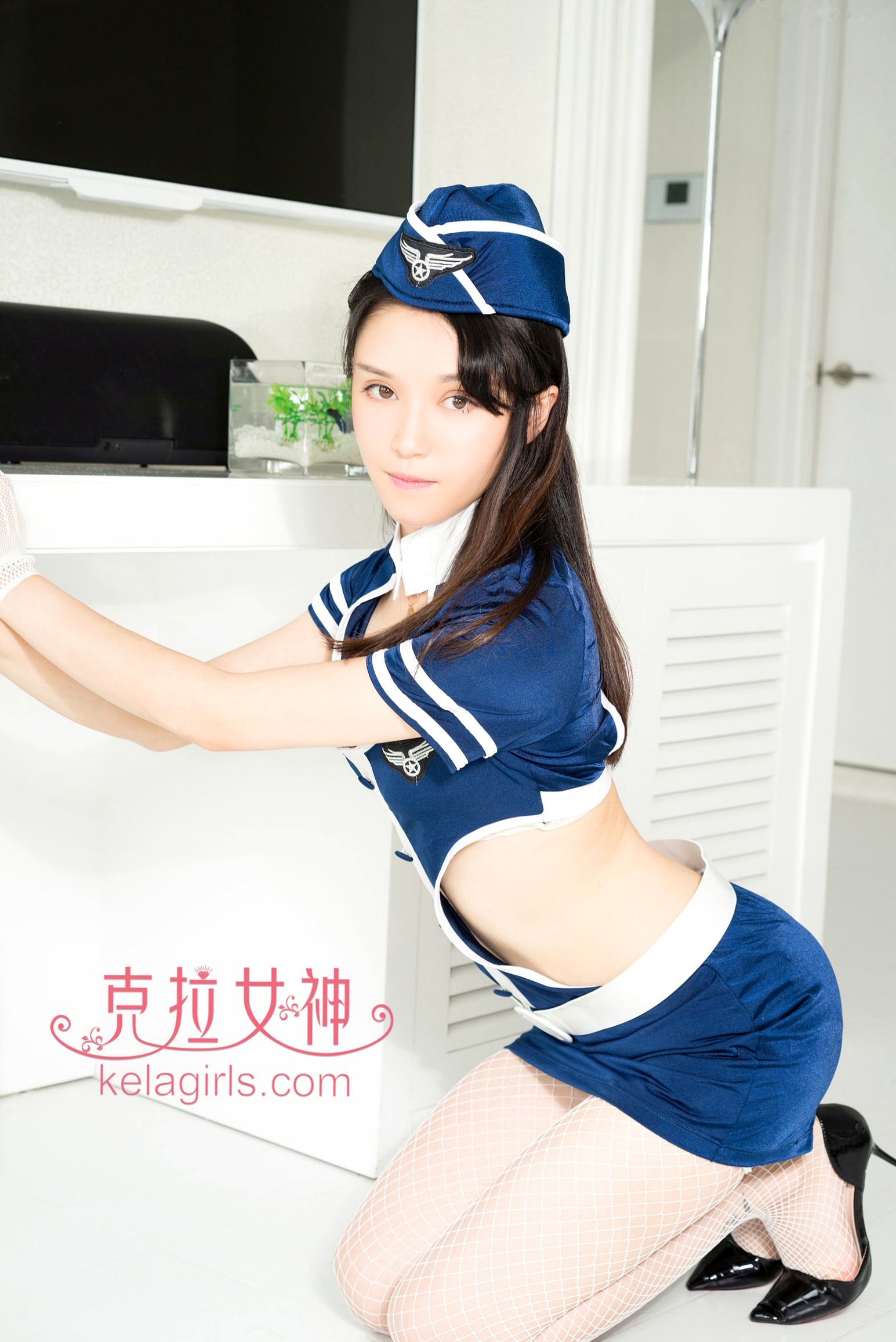KelaGirls克拉女神 谭清清 空姐制服诱惑系列 白网袜角色扮演清纯写真
