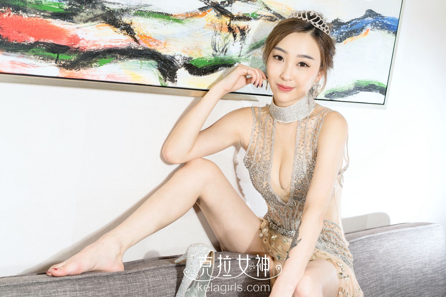 《舞会公主》张茜 香槟色礼服