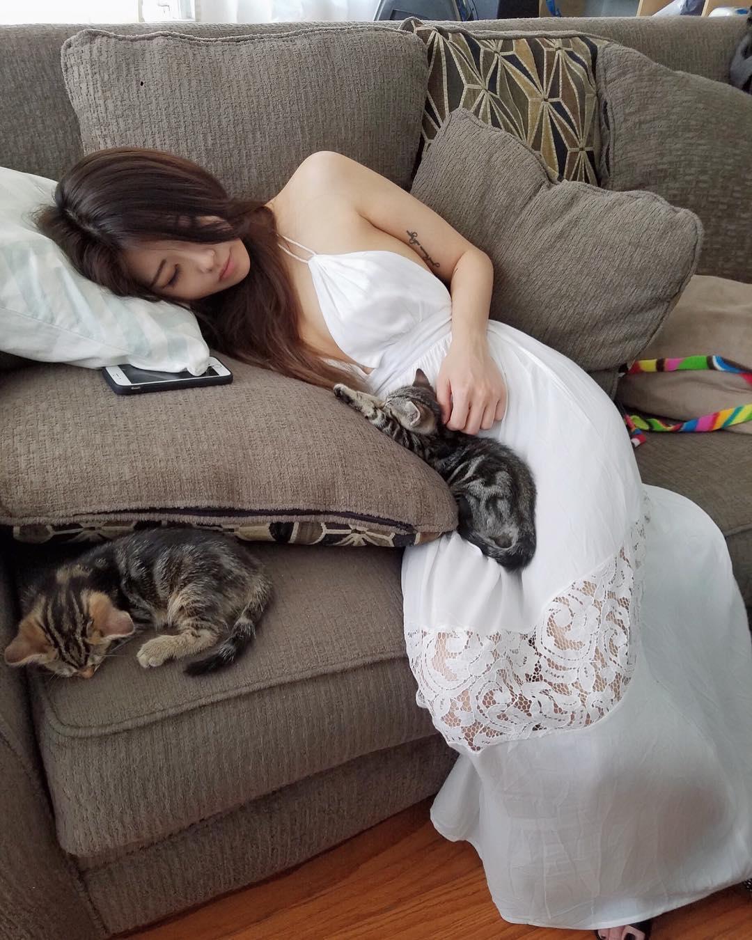 法律系正妹凯西Kassie 超正脸蛋完美身材
