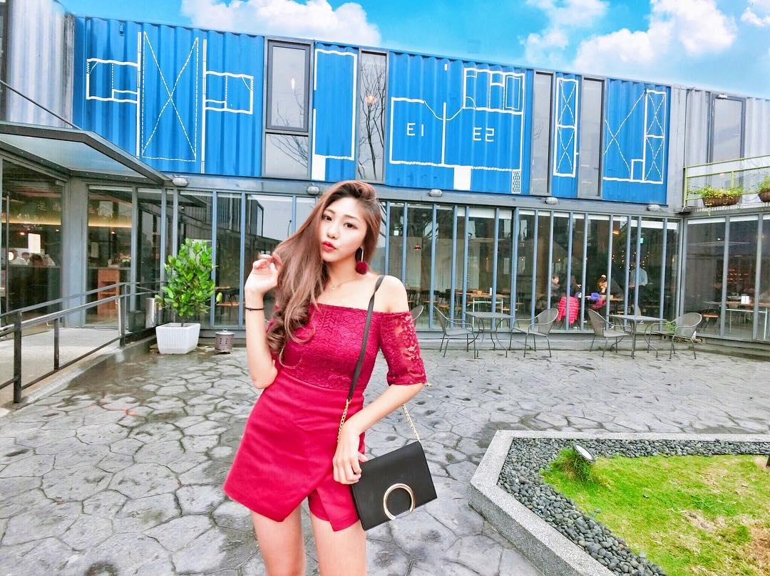 美女博客主林倩 抓住夏日的尾巴