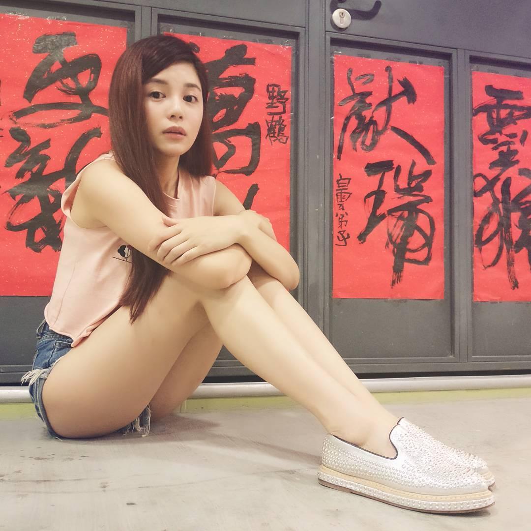 知性美人陈洁玲 日渐成熟的Ig私房照