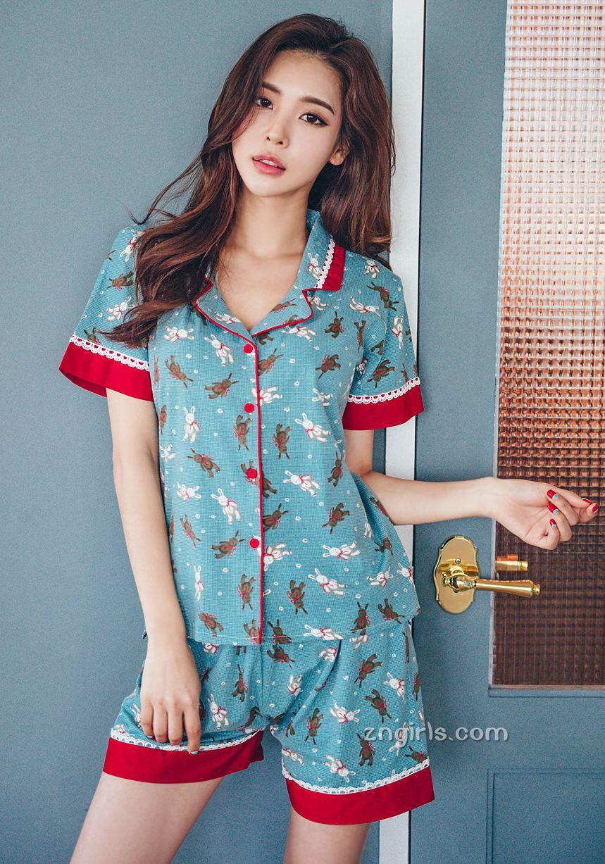 韩国模特朴多贤 Lologirl睡衣系列