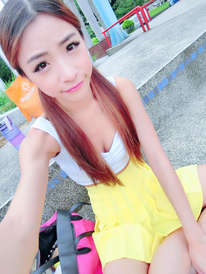 魅惑舞者安彤Adeleiya 令男人惭愧的腹肌