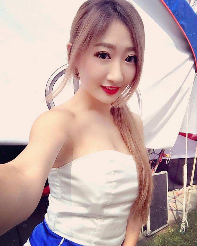 台湾妹子Minnie妮妮 逆天长腿魅力撩人