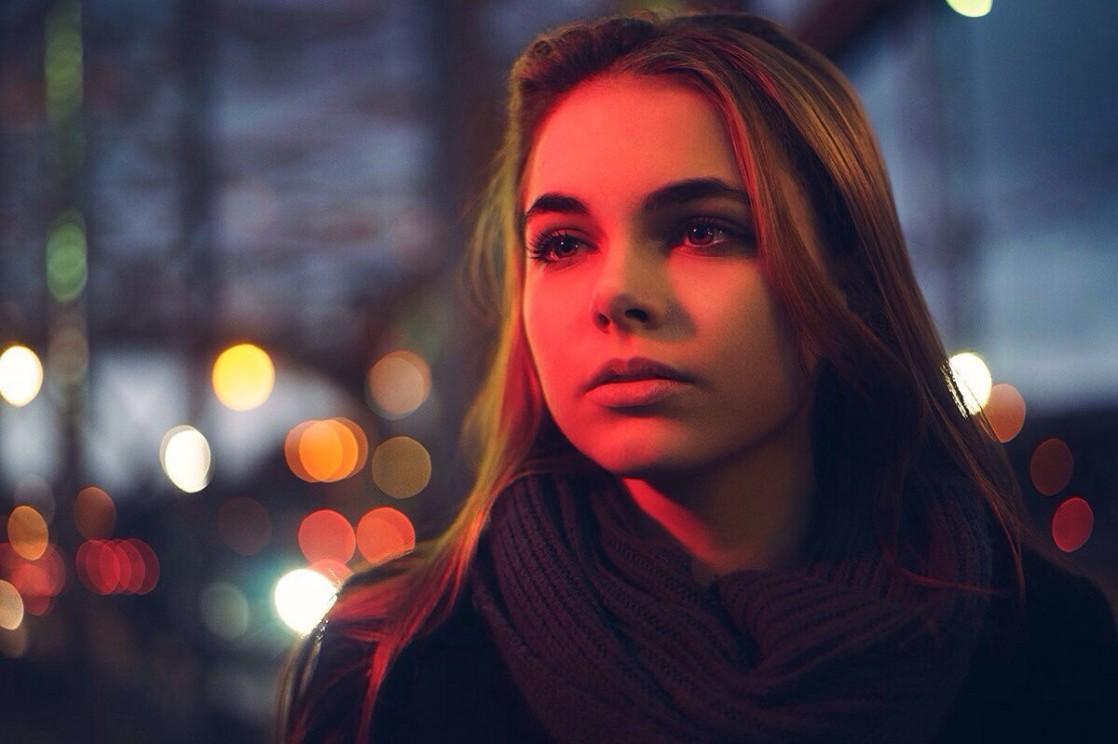 Oktyabrina Maximova- 俄罗斯美人私房写真