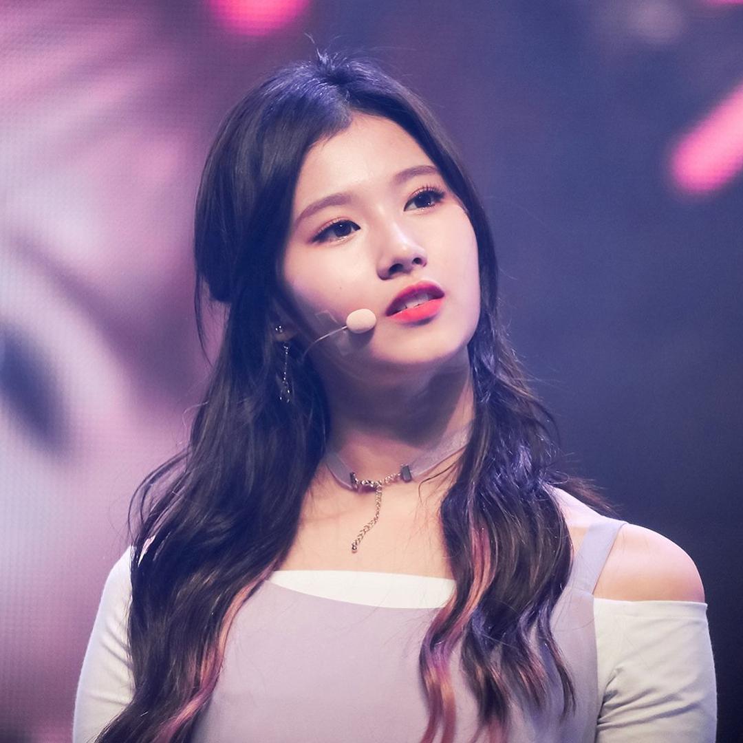 Twice凑崎纱夏- IG私房美照