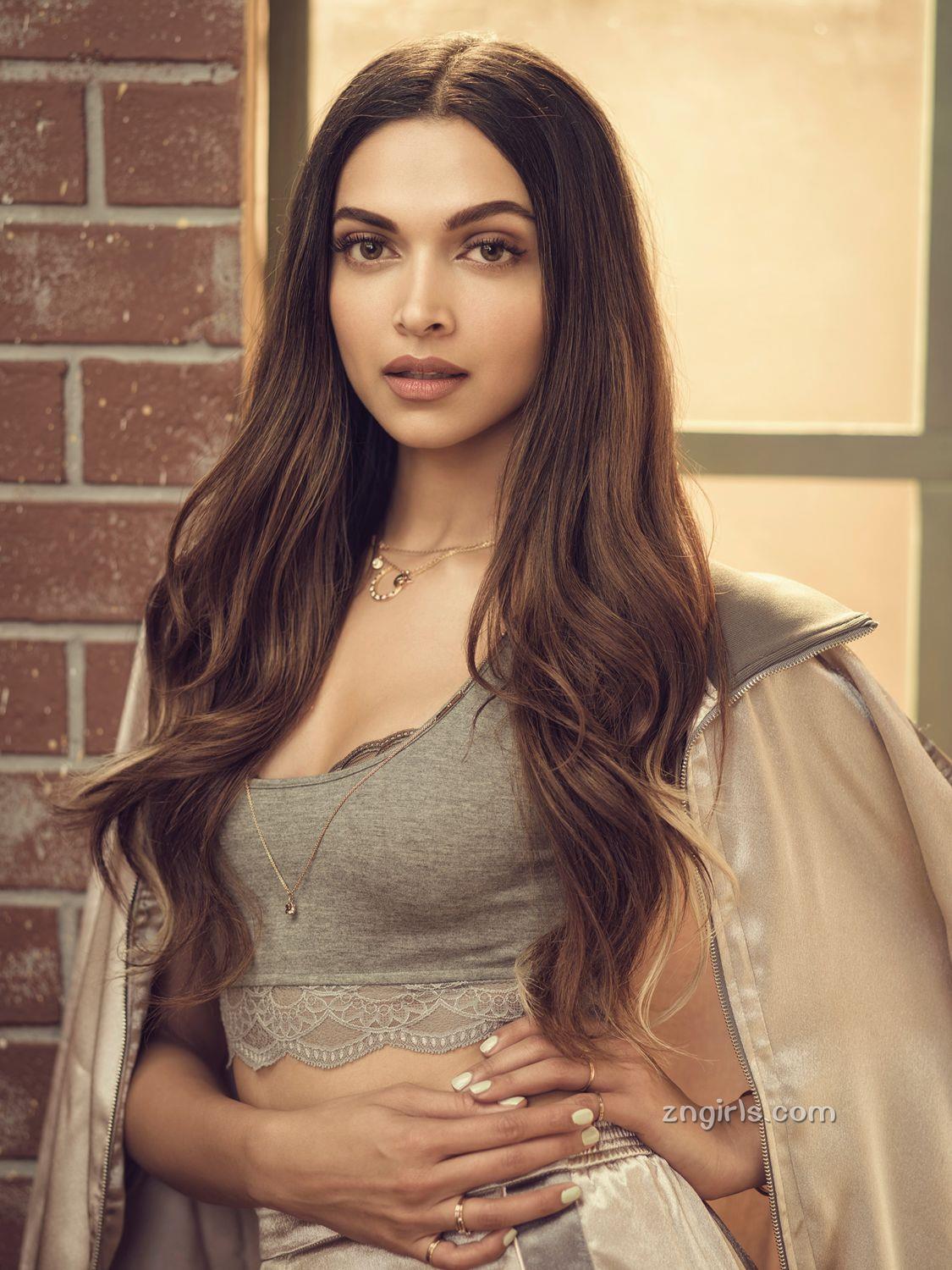 Deepika Padukone- 印度美女海报写真