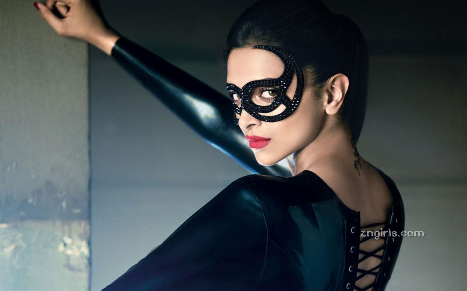 Deepika Padukone- 印度美女海报写真
