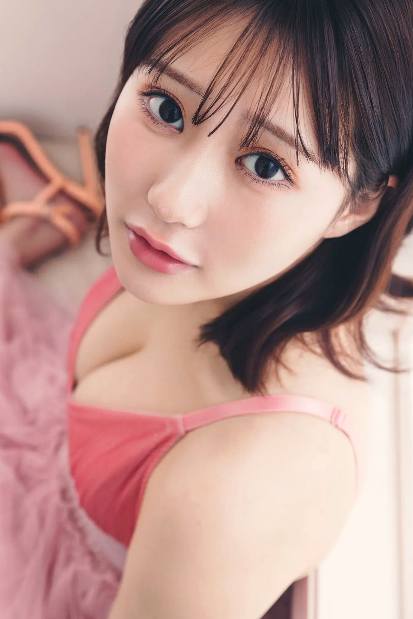 田中美久 - Endless Shine ―終わらない輝き― 浴室泳池比基尼与粉纱清纯性感写真