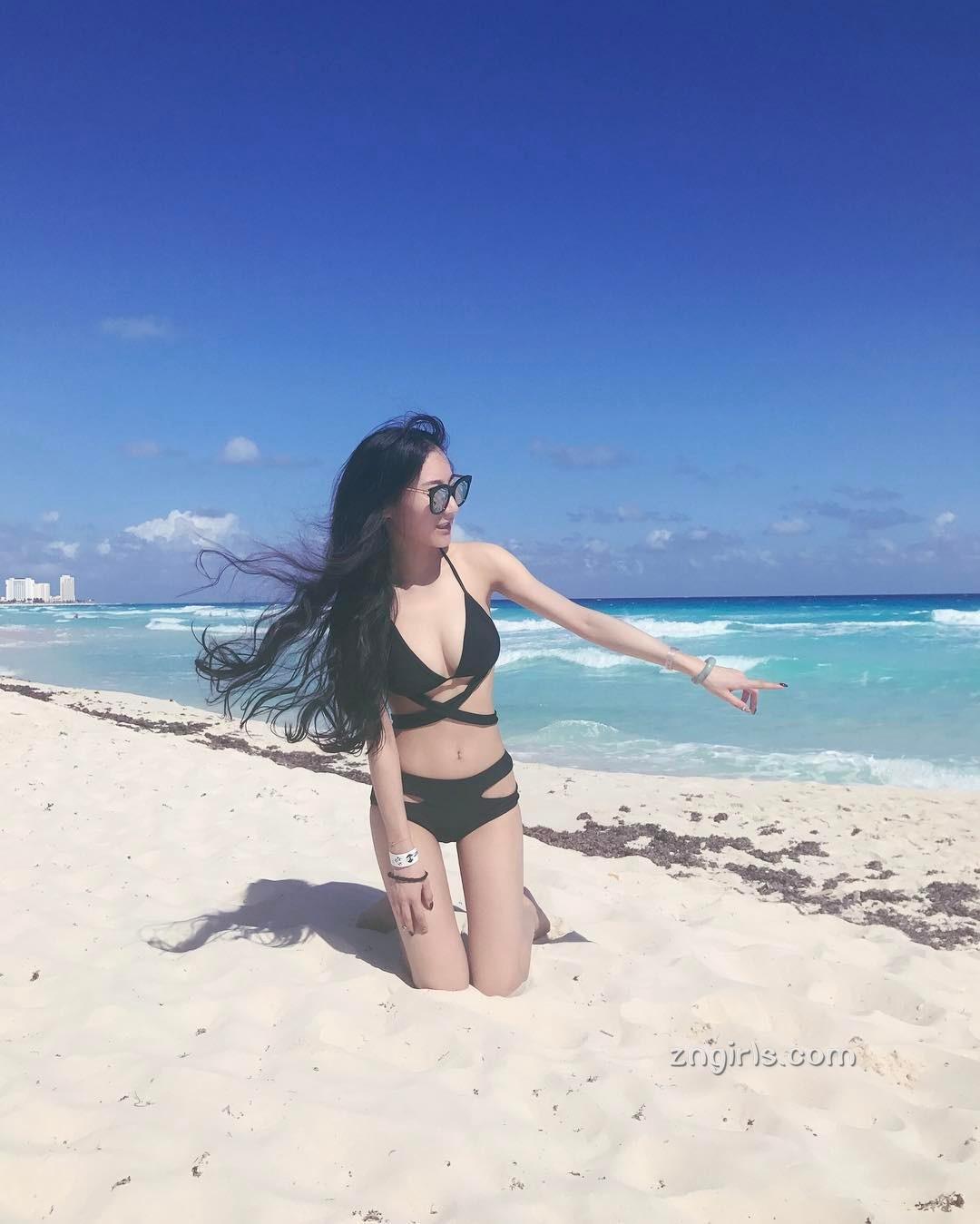 美腿界的天菜!留外高学历正妹看不腻!曲线太喷火!