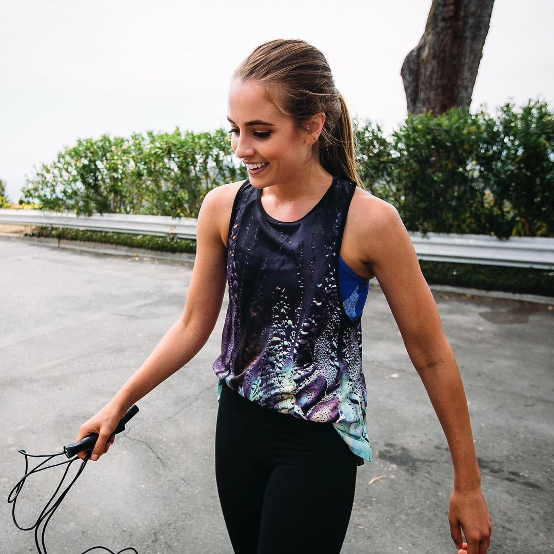 Rachel DeMita- 颜艺俱佳的美女篮球主播