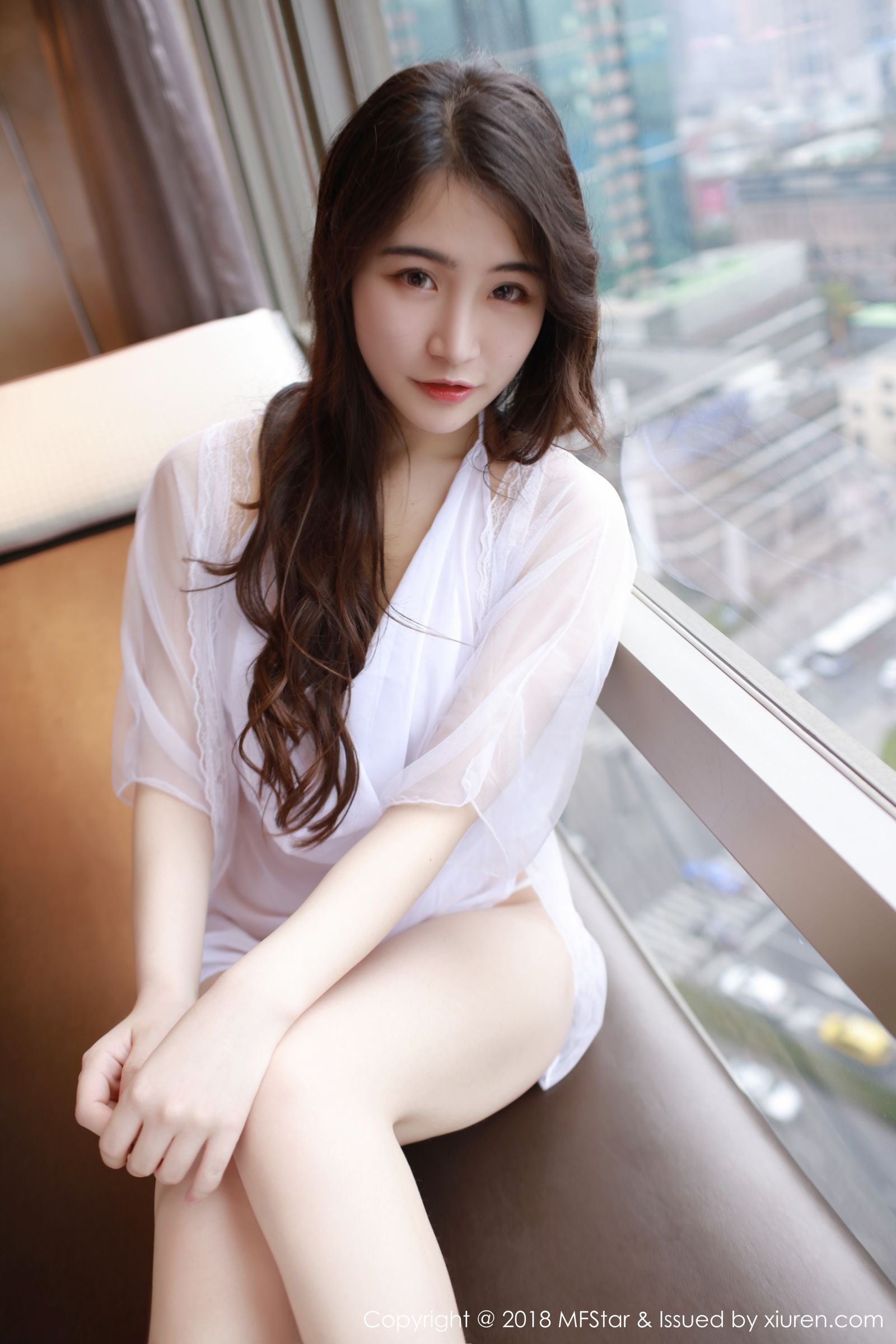 新人模特宅兔兔 女儿羞态娇艳无伦