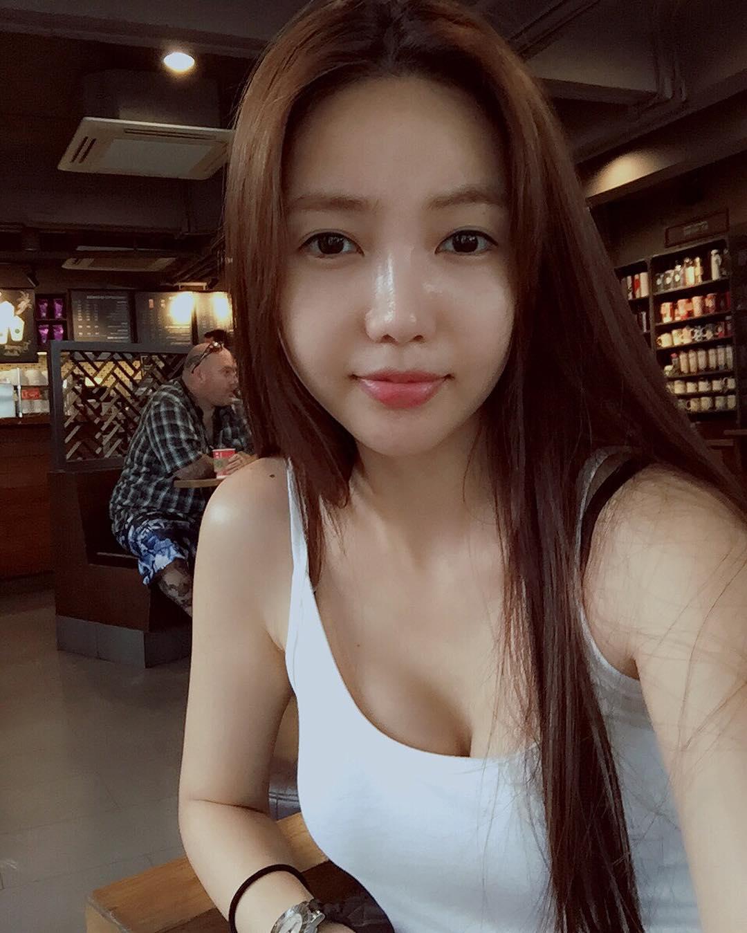南韩外型气质满分正妹!高颜值让人迷恋~