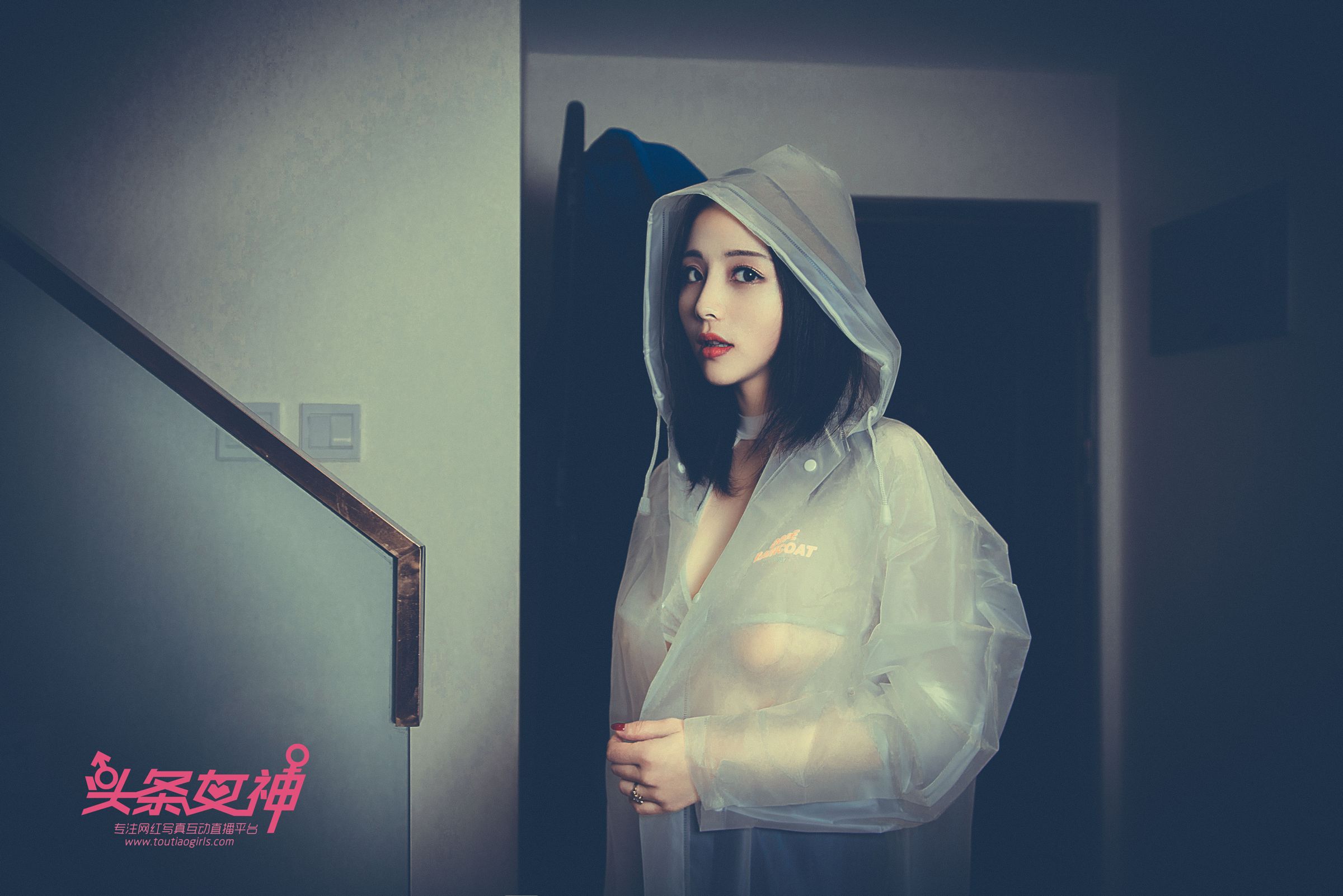 新晋女神迪爱儿 午夜零点水管工