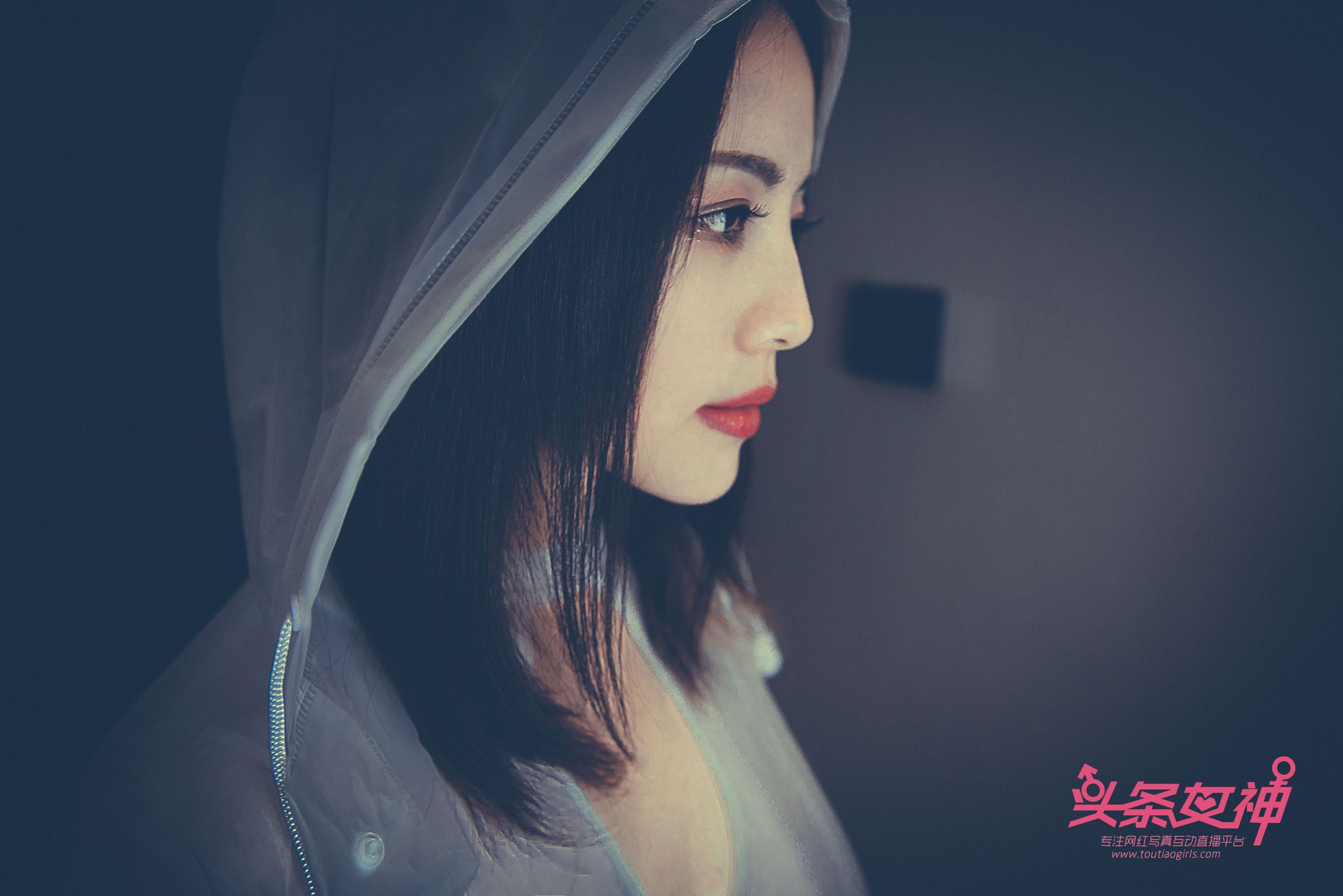新晋女神迪爱儿 午夜零点水管工