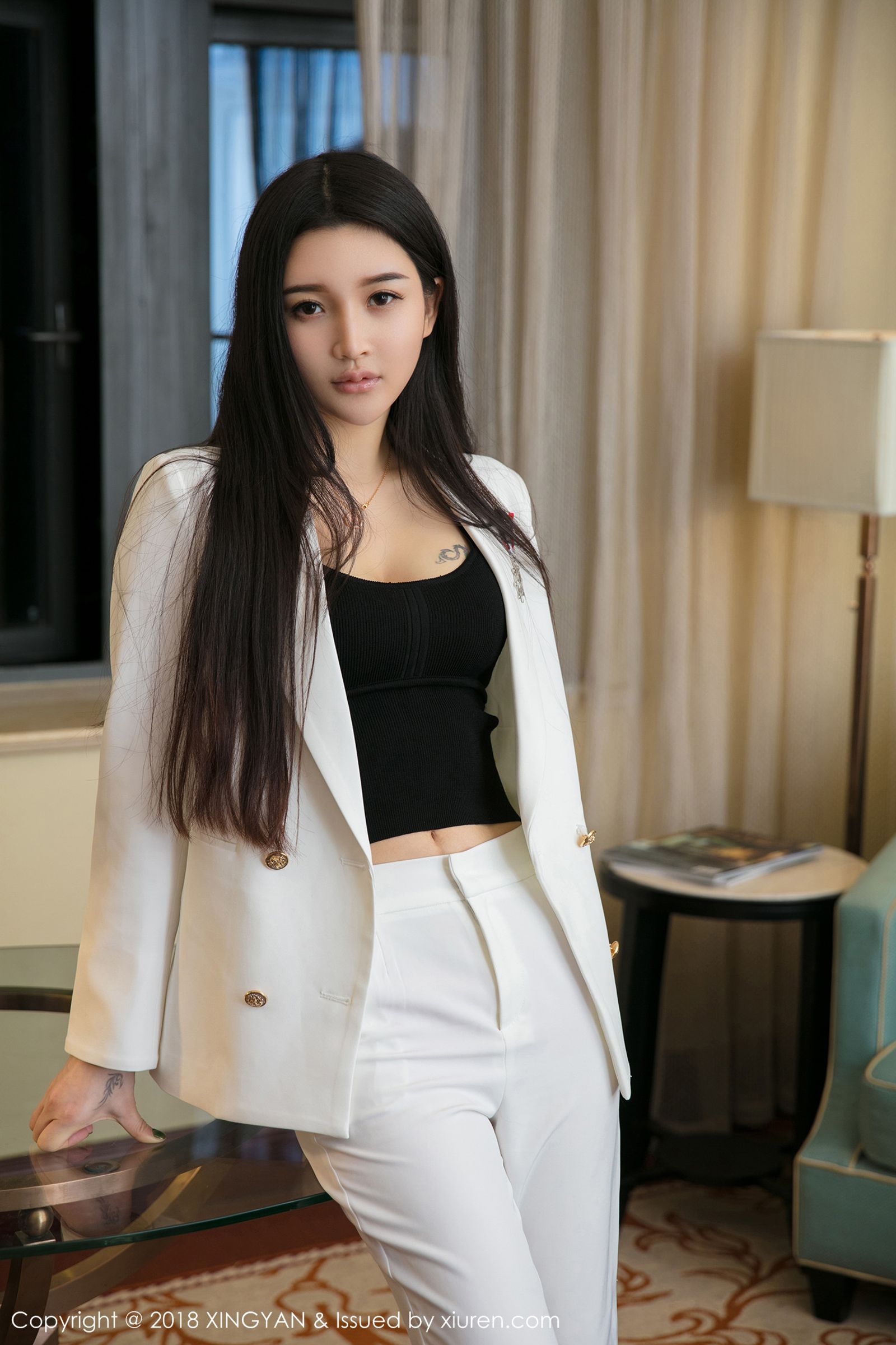 新人模特李柯颖 端庄优雅独具魅力