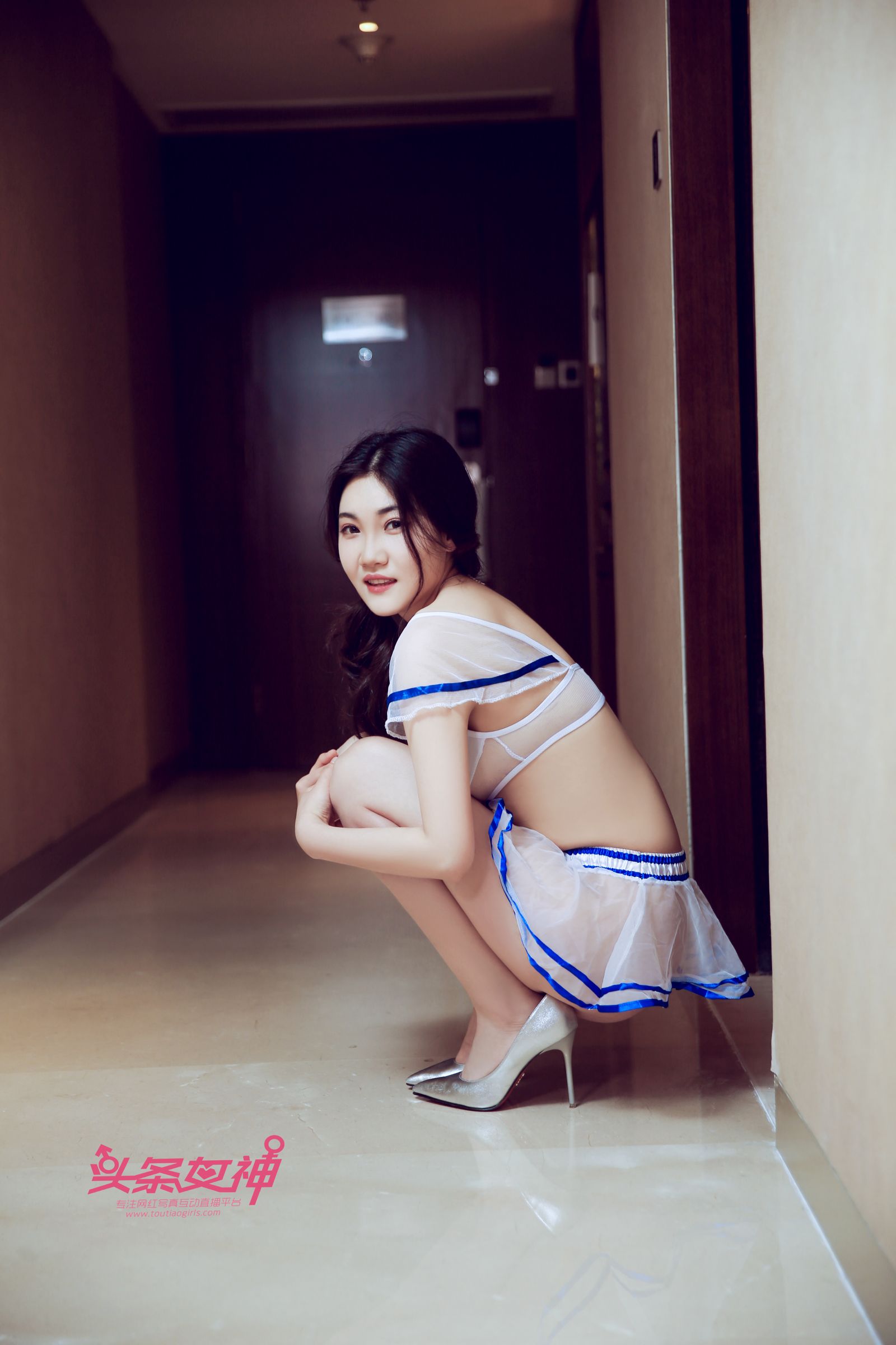 迷情小女生婉君 温婉如斯美人如玉