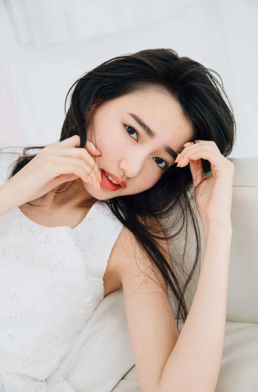 黒木麗奈- 2018年日本周刊杂志写真