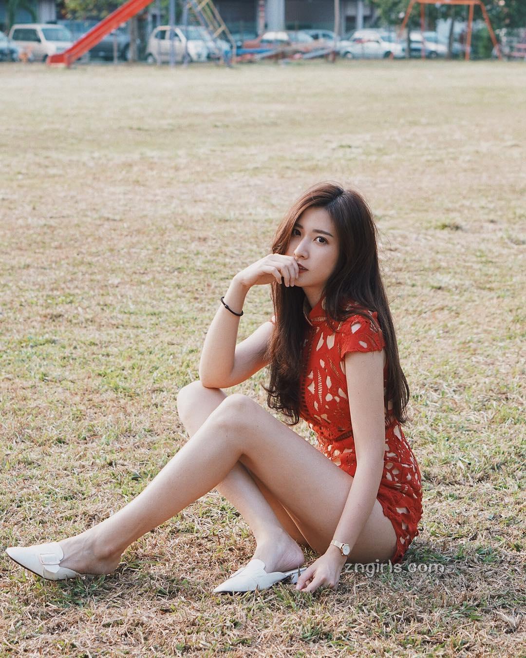 大马女神Jovin Chan,修长美腿秀出完美好身材