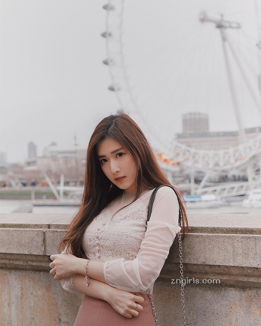 大马女神Jovin Chan,修长美腿秀出完美好身材