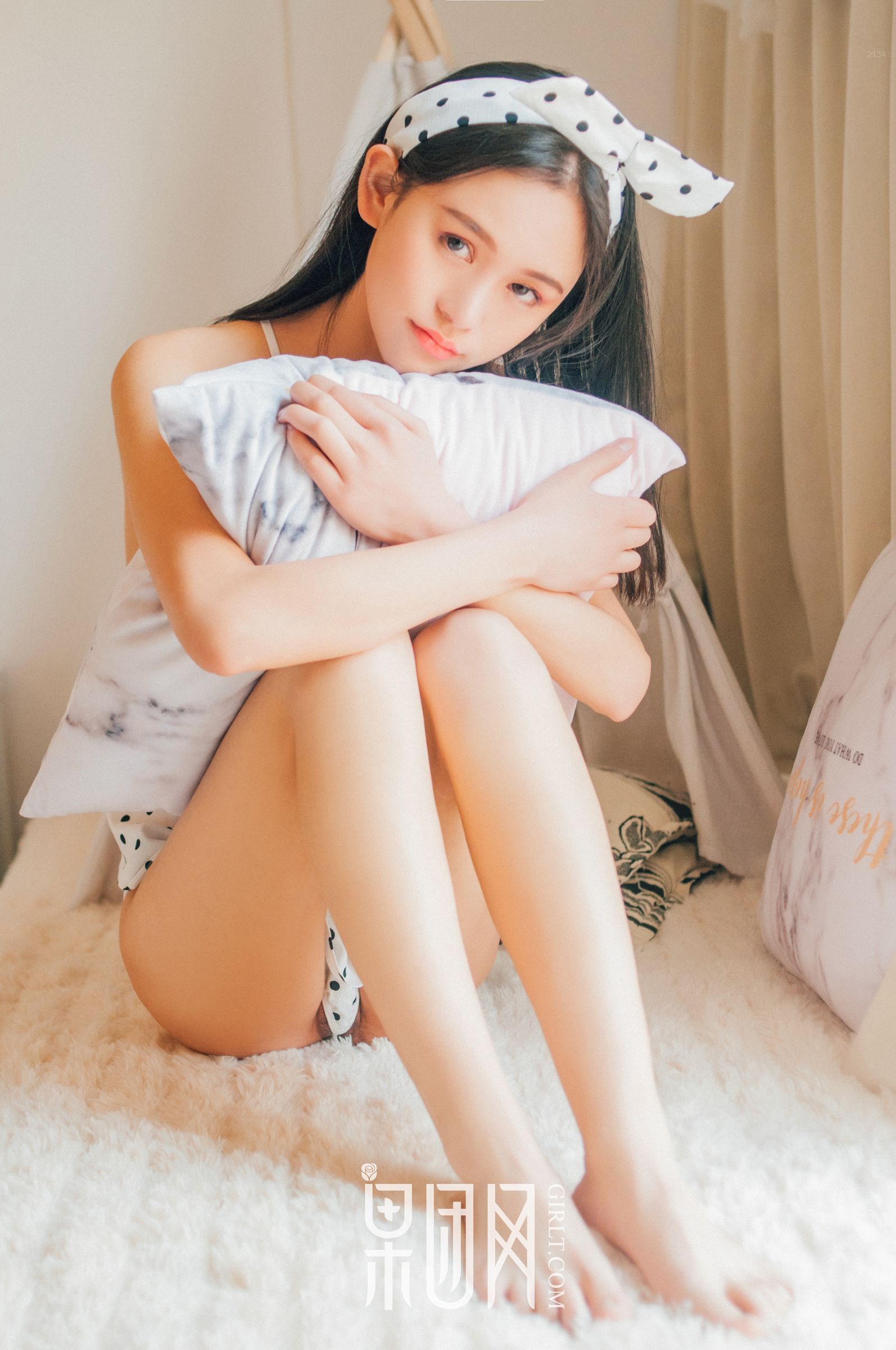 美人起床 不可方物