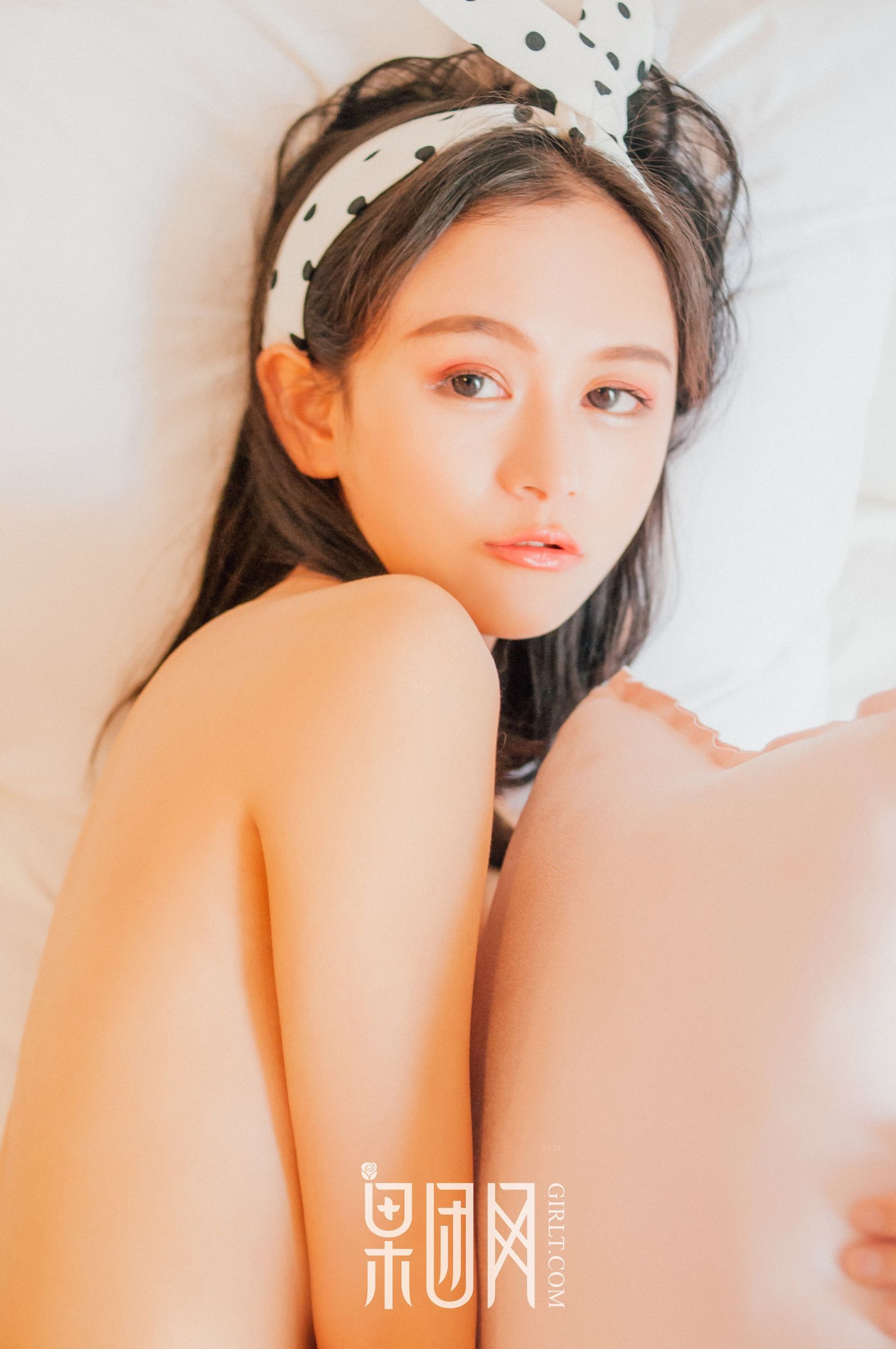 美人起床 不可方物