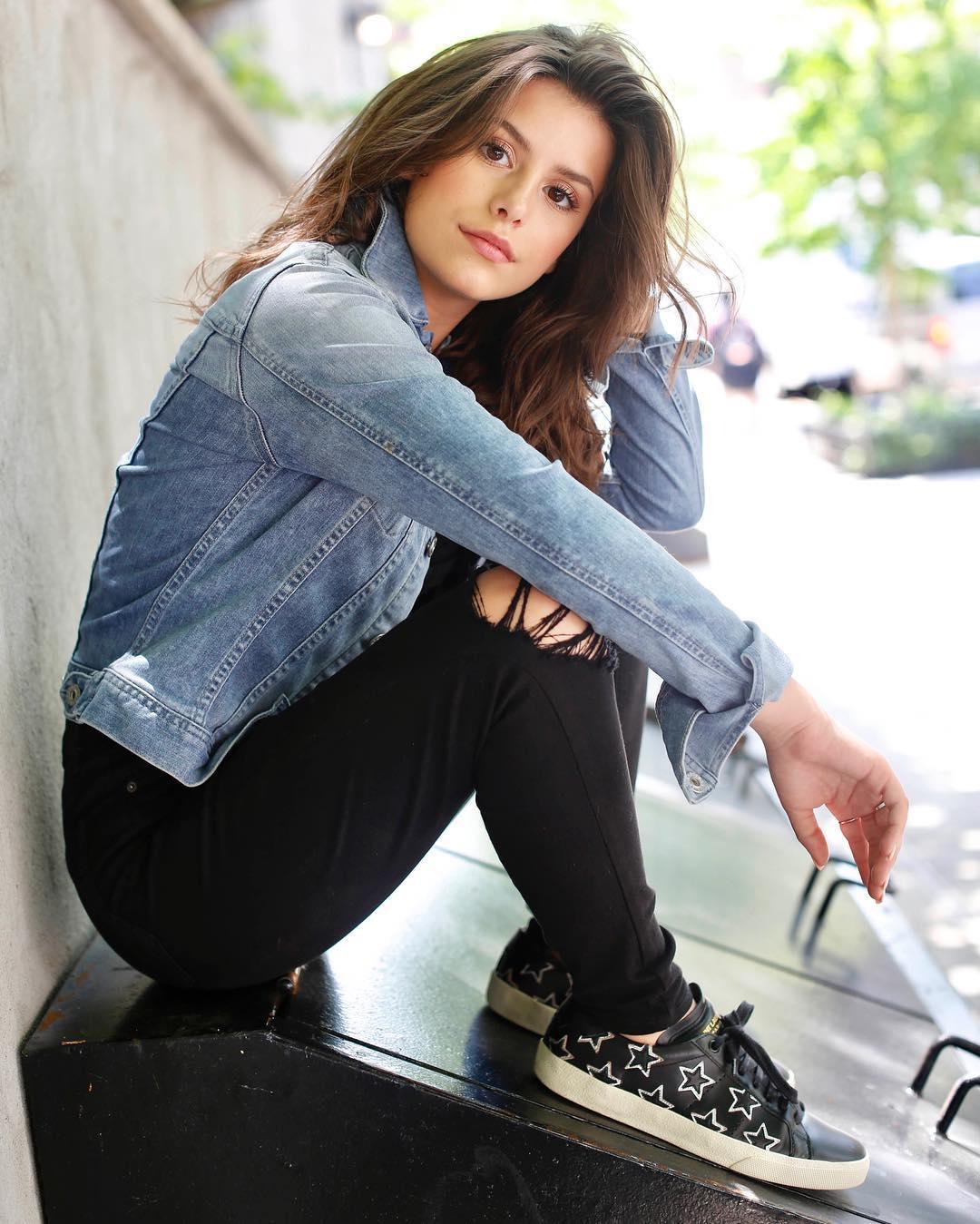 Madisyn Shipman- 甜心美女私房照