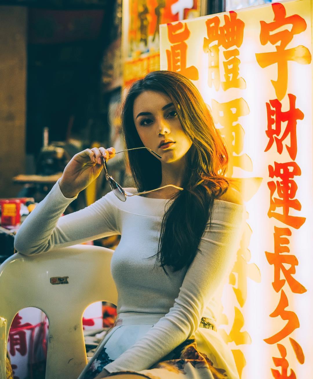 傅明秀- 新加坡混血模特儿