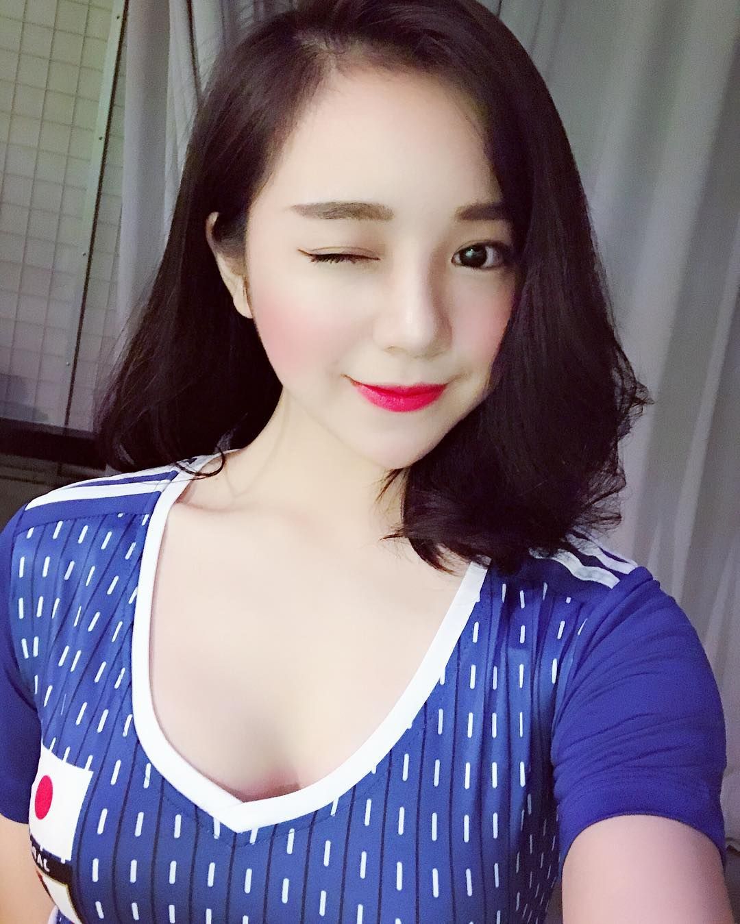 球场成名!越南美臀Thuy Tienn