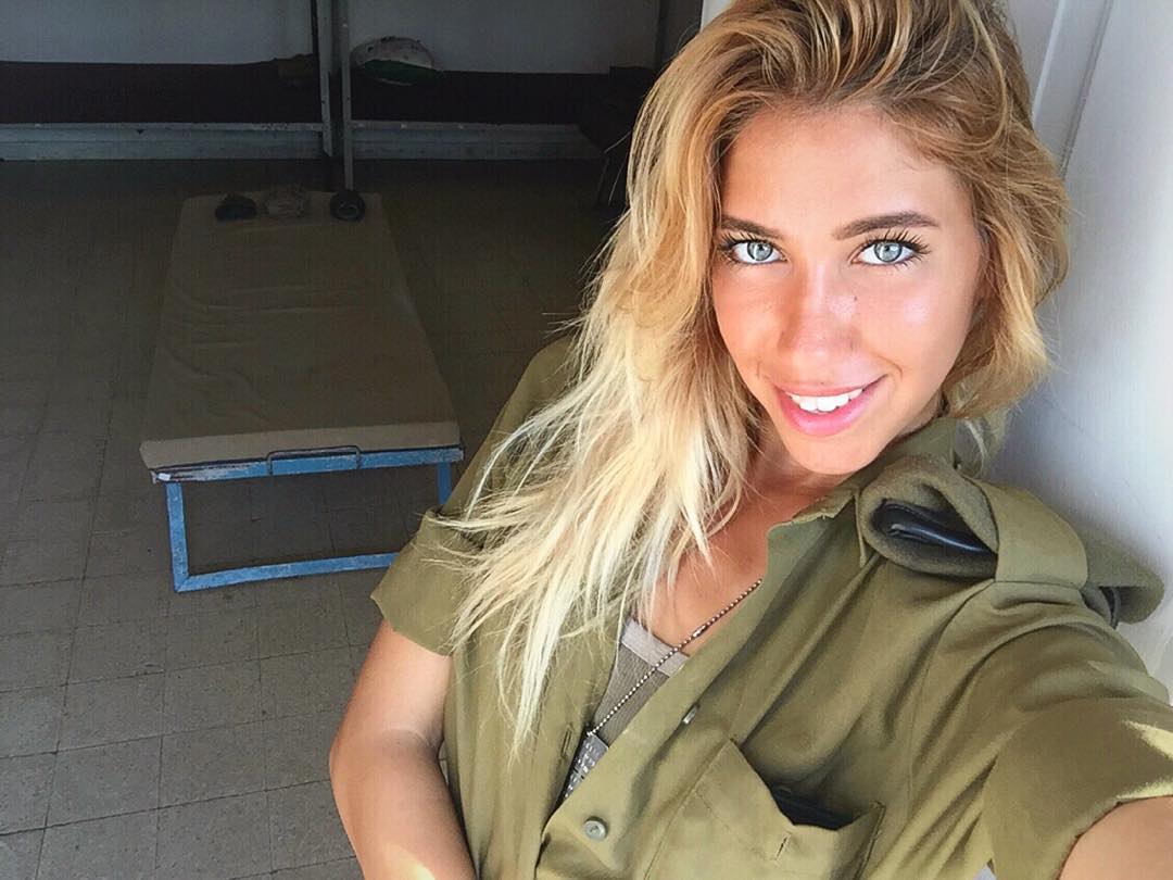Maayan Peri- 「运动正妹」练出浑圆翘蜜臀