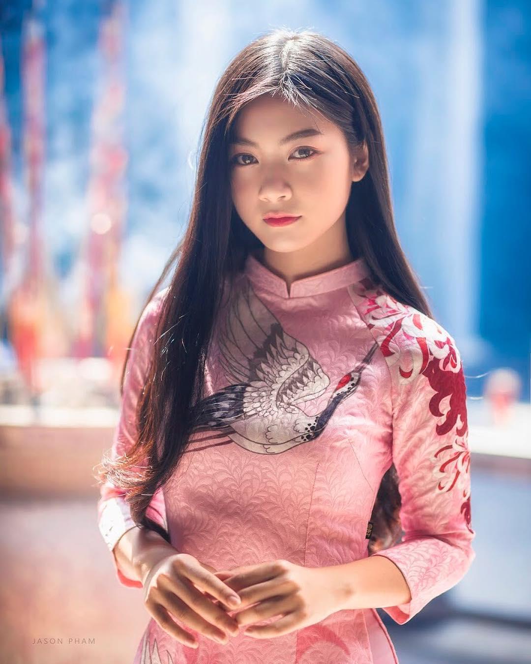 Nam Phuong- 越南好老婆vs青涩美少女