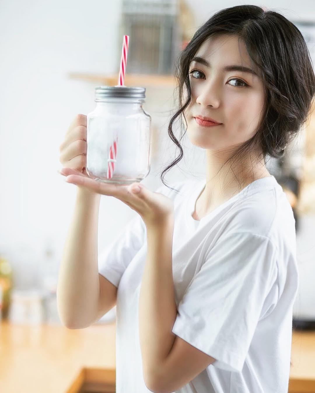 Nam Phuong- 越南好老婆vs青涩美少女