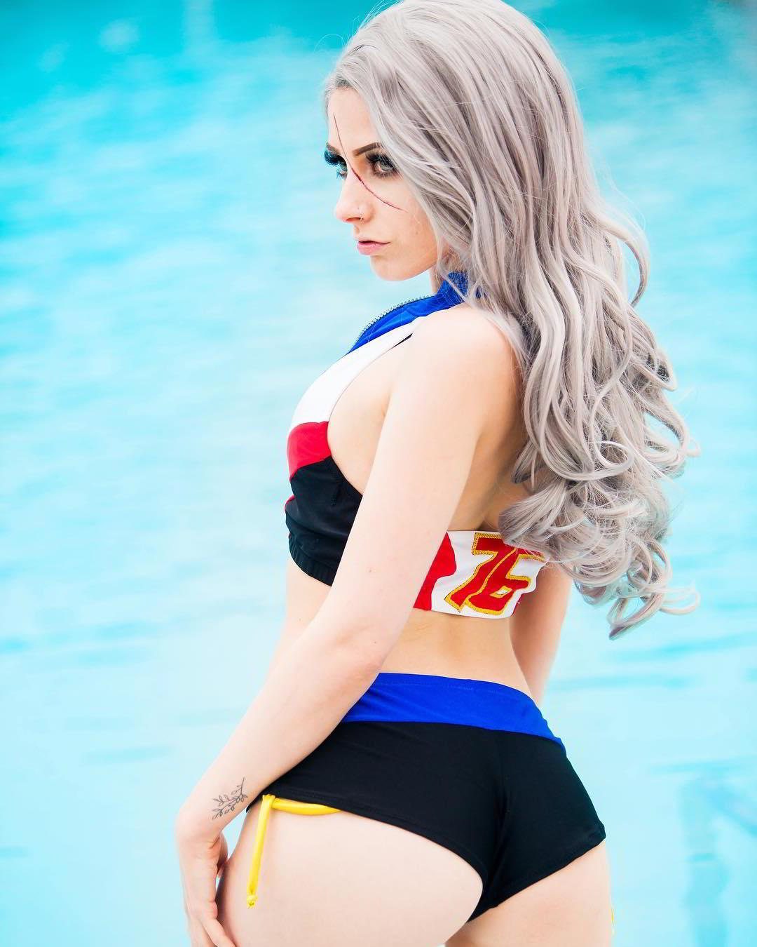 Rolyat- 加拿大美女Coser图片合集