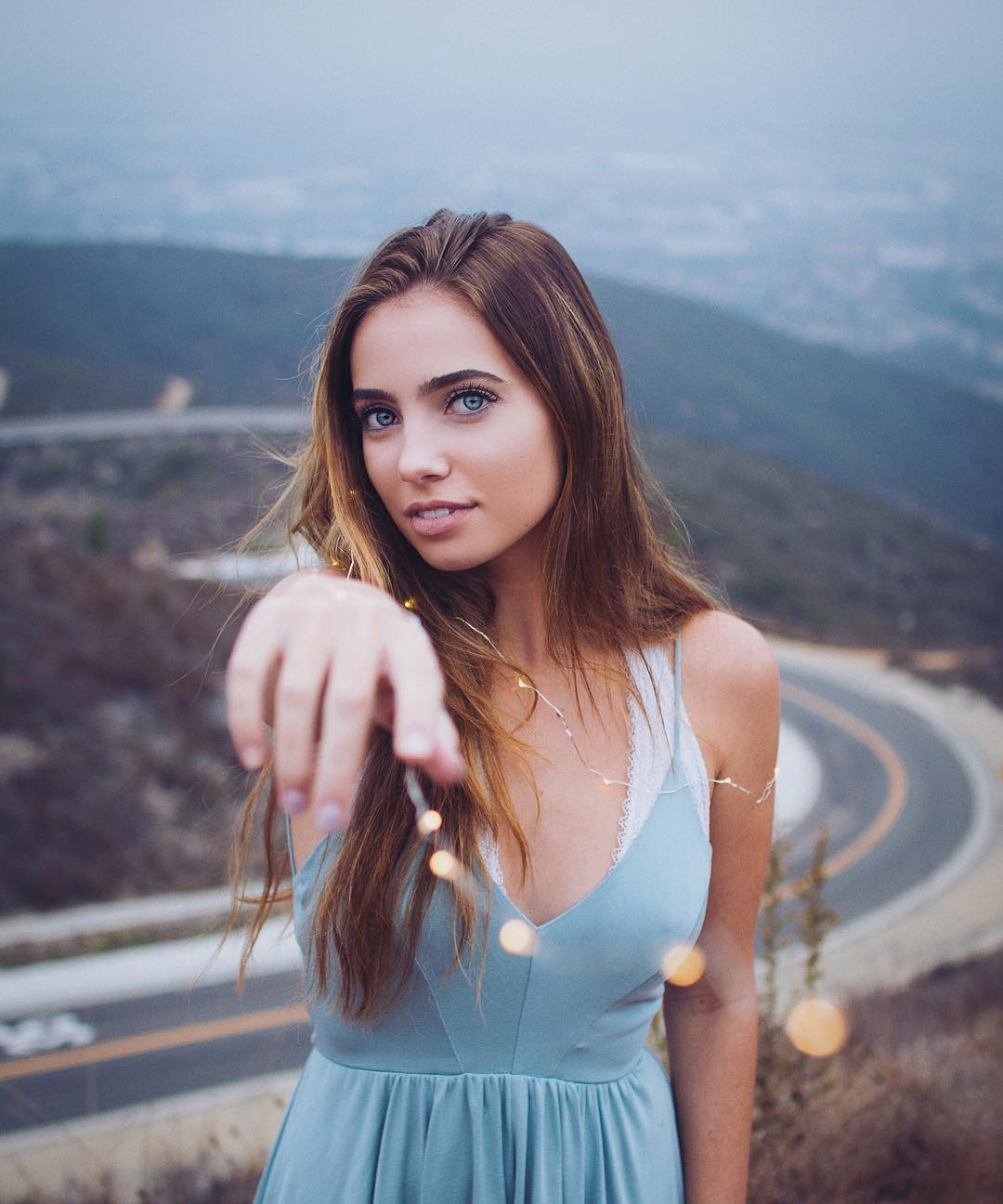 Lexi Hensler- 颜值与美貌并存