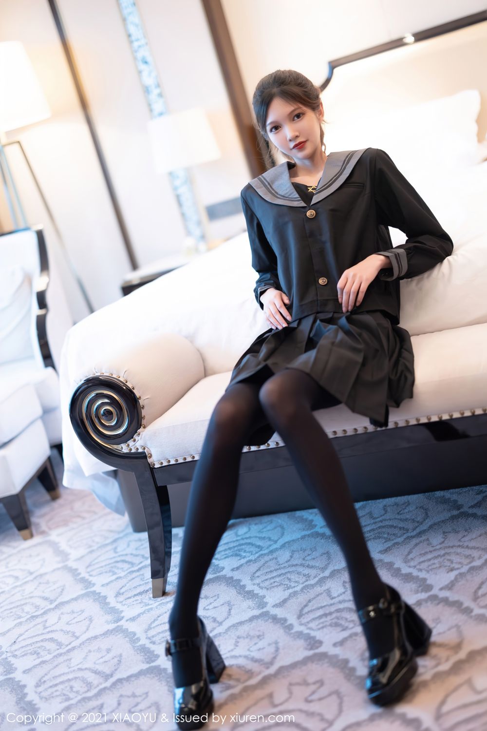 高挑模特程程程 典雅学院风制服