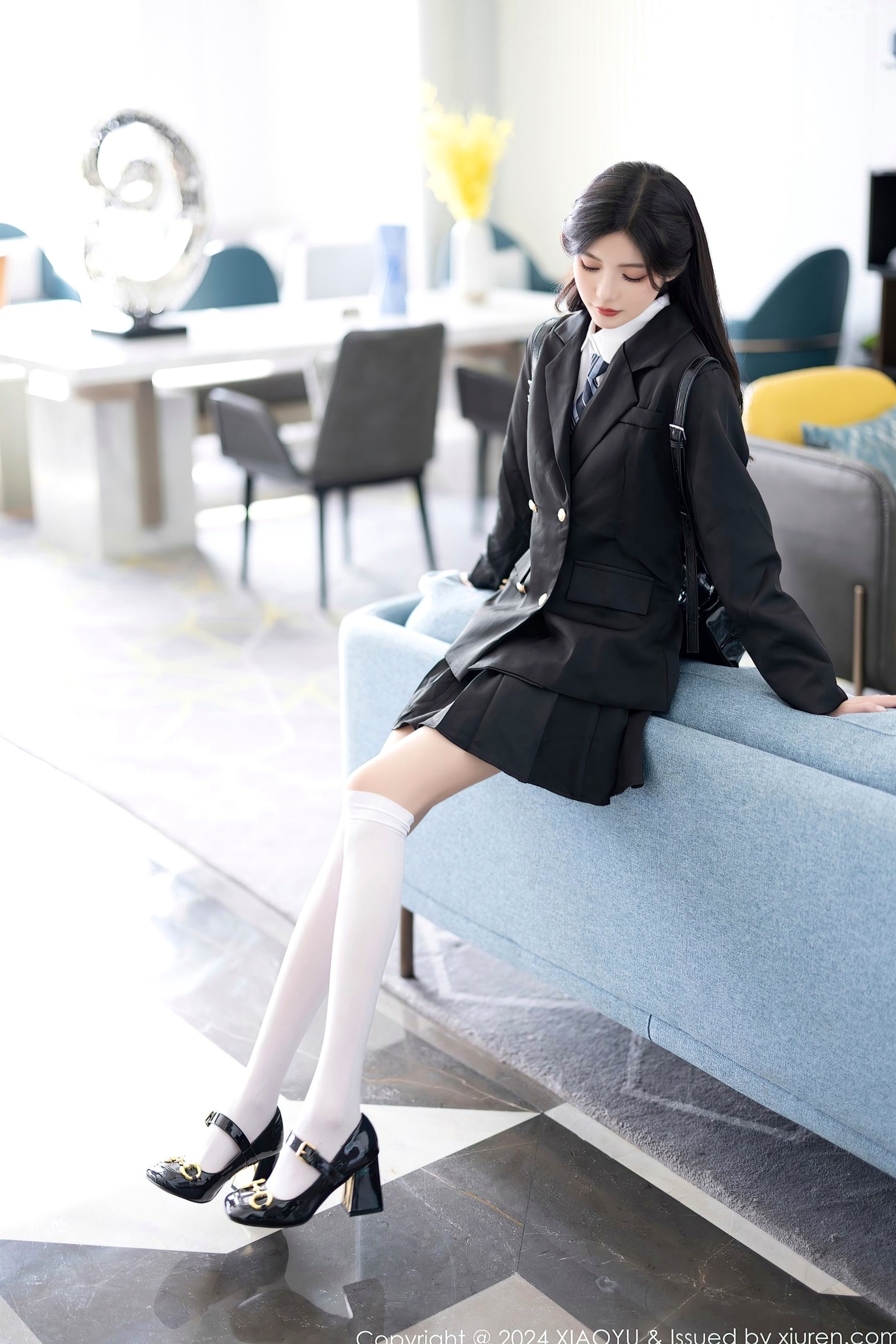 语画界-程程程:日系JK校服制服诱惑,白衬衫配黑短裙私房写真系列 - 1204期