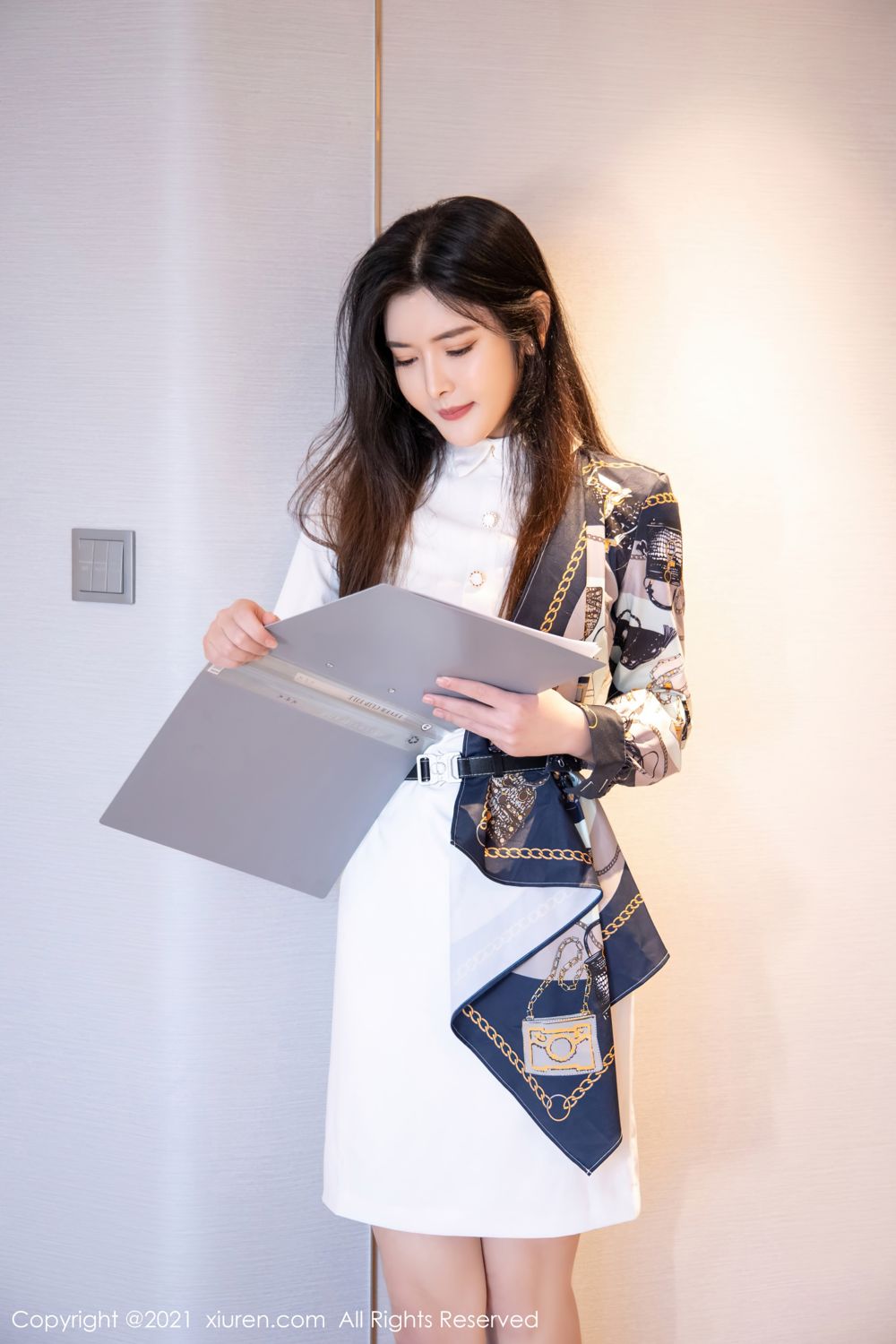 楚楚动人白露小猪 婀娜多姿曼妙身段