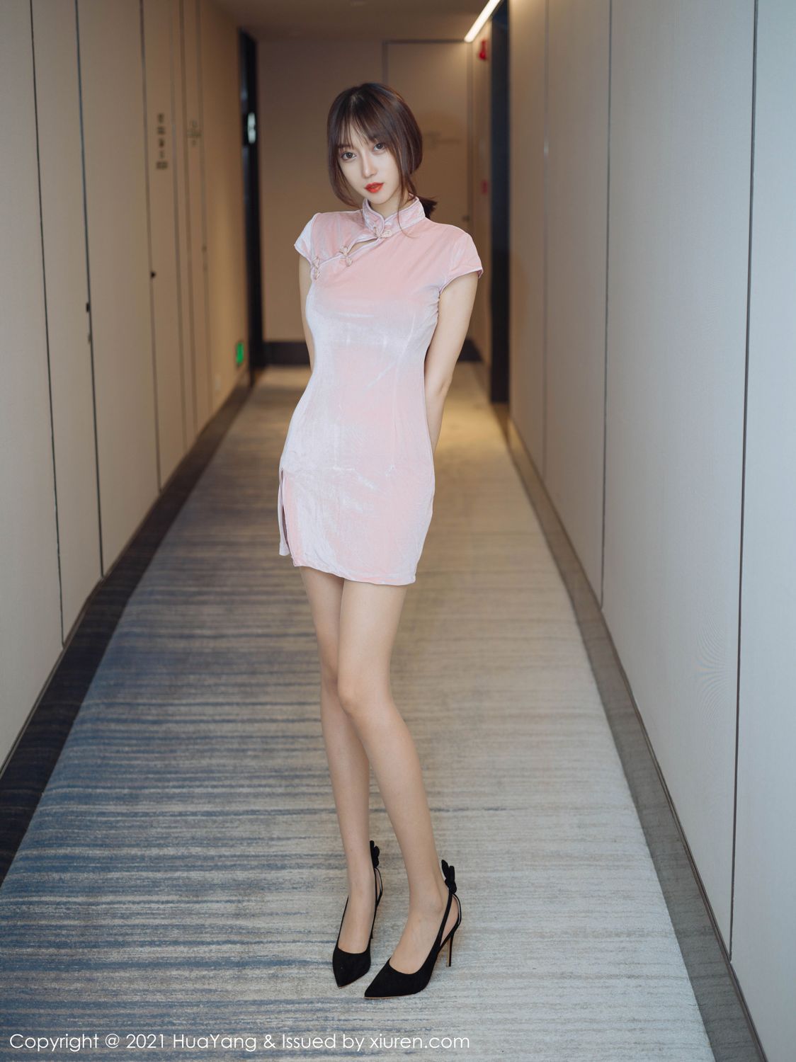 丽质美人玥儿玥 古典的粉色旗袍